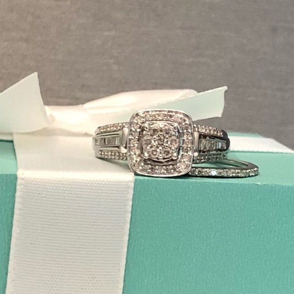 SOLD - Picture 4 of 16